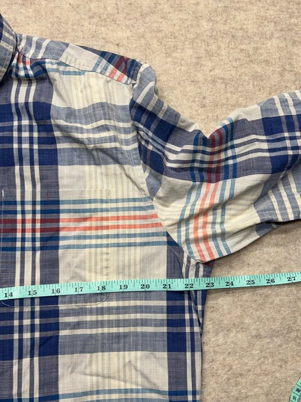 Tommy Bahama Plaid Casual Button Down Shirt Mens Large Business Office Preppy - Picture 8 of 9